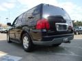 2004 Black Clearcoat Lincoln Navigator Luxury  photo #3