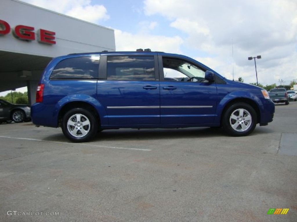 2010 Grand Caravan SXT - Deep Water Blue Pearl Coat / Dark Slate Gray/Light Shale photo #2