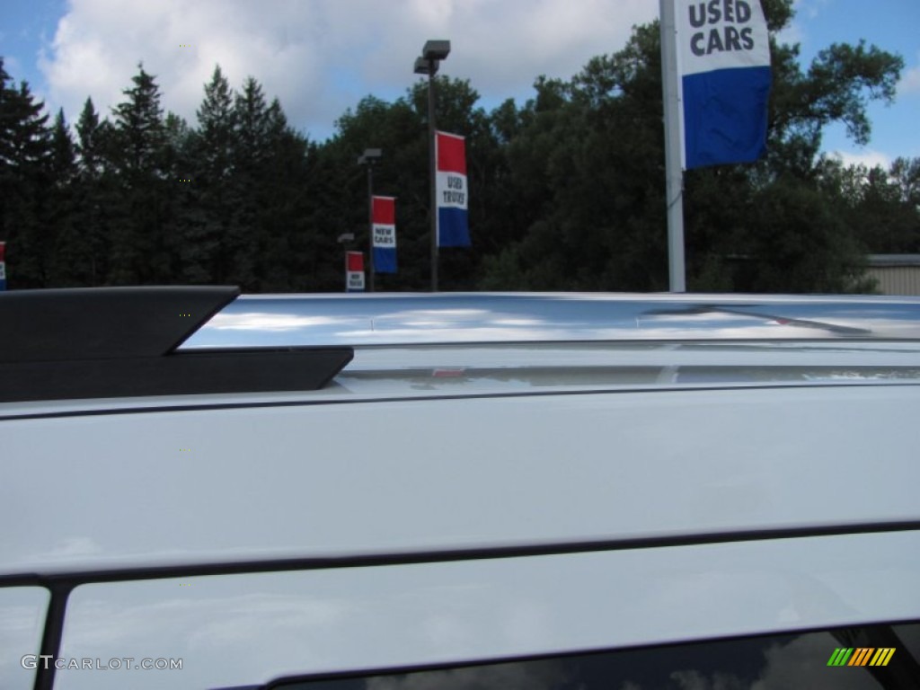 2009 Journey R/T - Stone White / Dark Slate Gray/Light Graystone photo #13