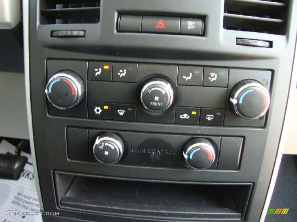 2010 Grand Caravan SXT - Deep Water Blue Pearl Coat / Dark Slate Gray/Light Shale photo #27