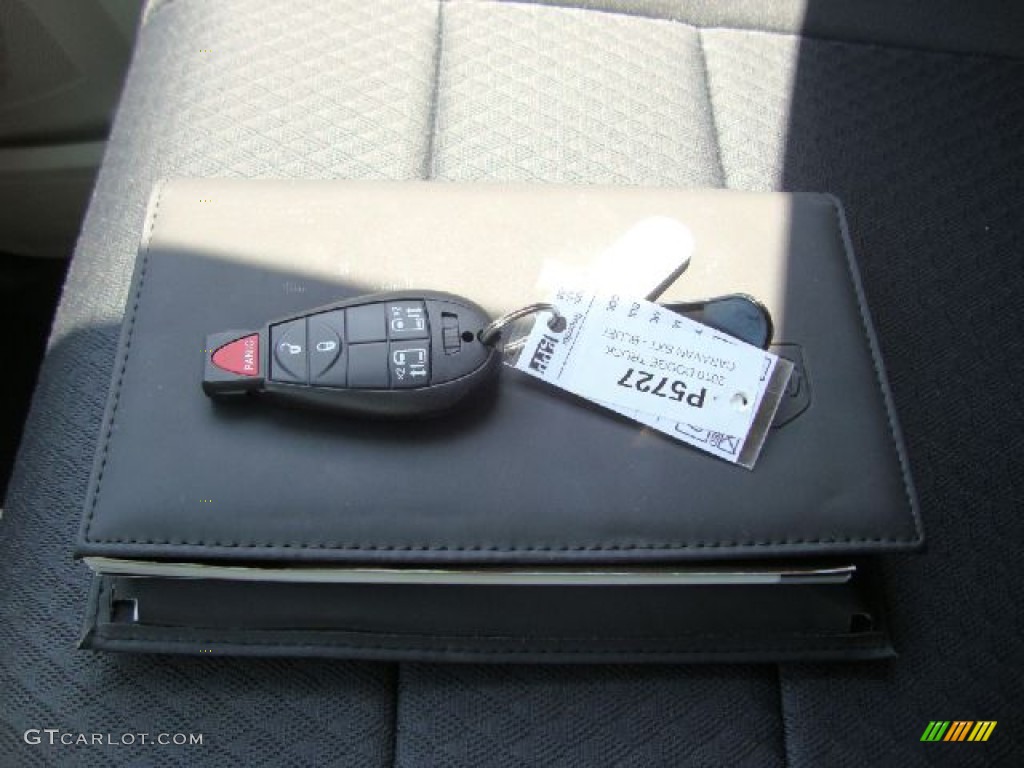 2010 Grand Caravan SXT - Deep Water Blue Pearl Coat / Dark Slate Gray/Light Shale photo #39