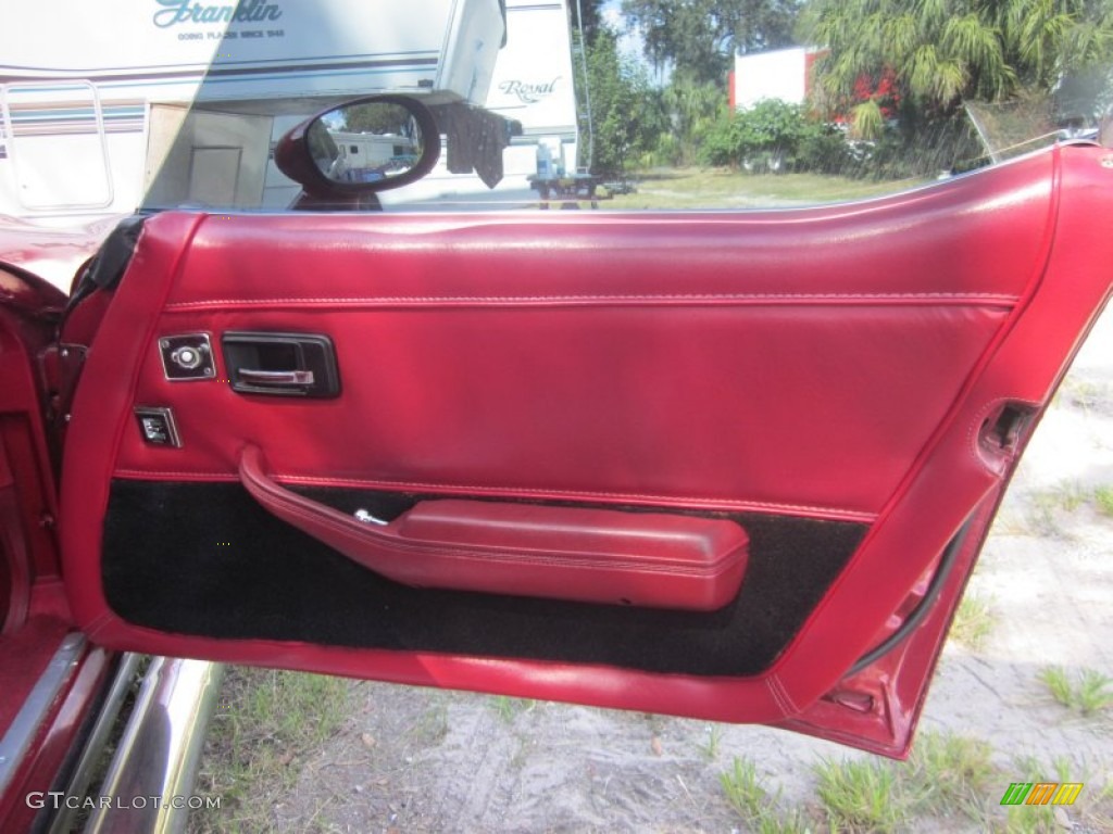 1982 Corvette Coupe - Dark Claret Red / Dark Red photo #21