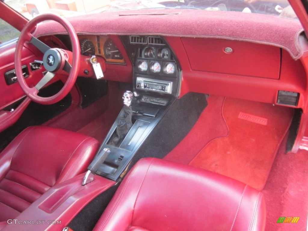1982 Chevrolet Corvette Coupe Dark Red Dashboard Photo #53398523