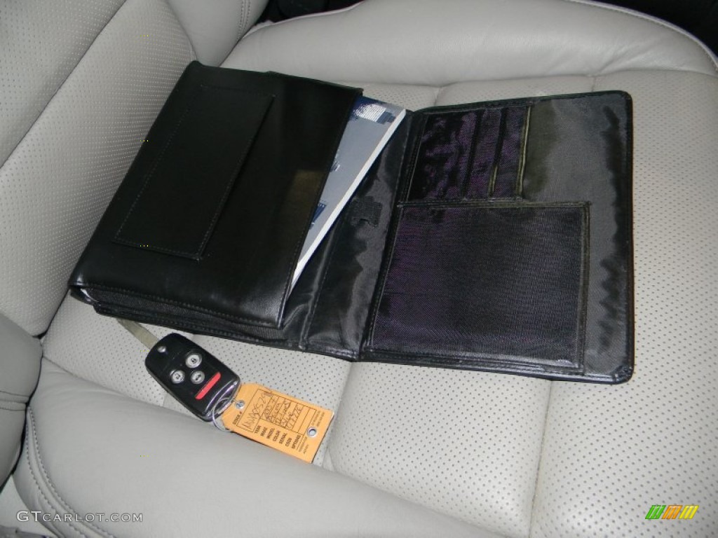 2007 Acura TL 3.5 Type-S Books/Manuals Photo #53398577