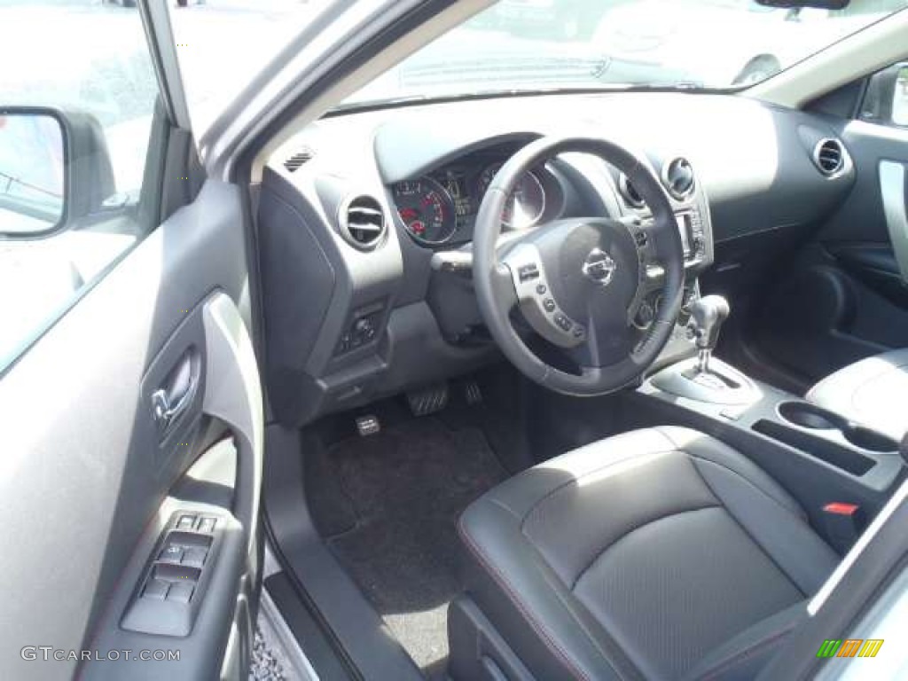 2011 Rogue SL AWD - Silver Ice Metallic / Black photo #6
