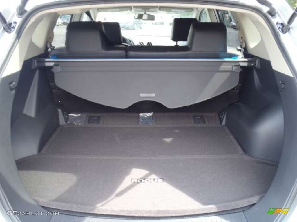 2011 Rogue SL AWD - Silver Ice Metallic / Black photo #14