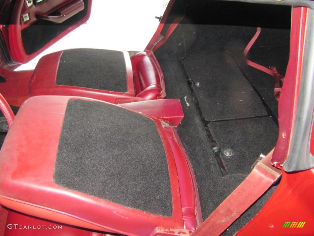 Dark Red Interior 1982 Chevrolet Corvette Coupe Photo #53399240