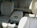 2004 Oxford White Lincoln Navigator Luxury 4x4  photo #11