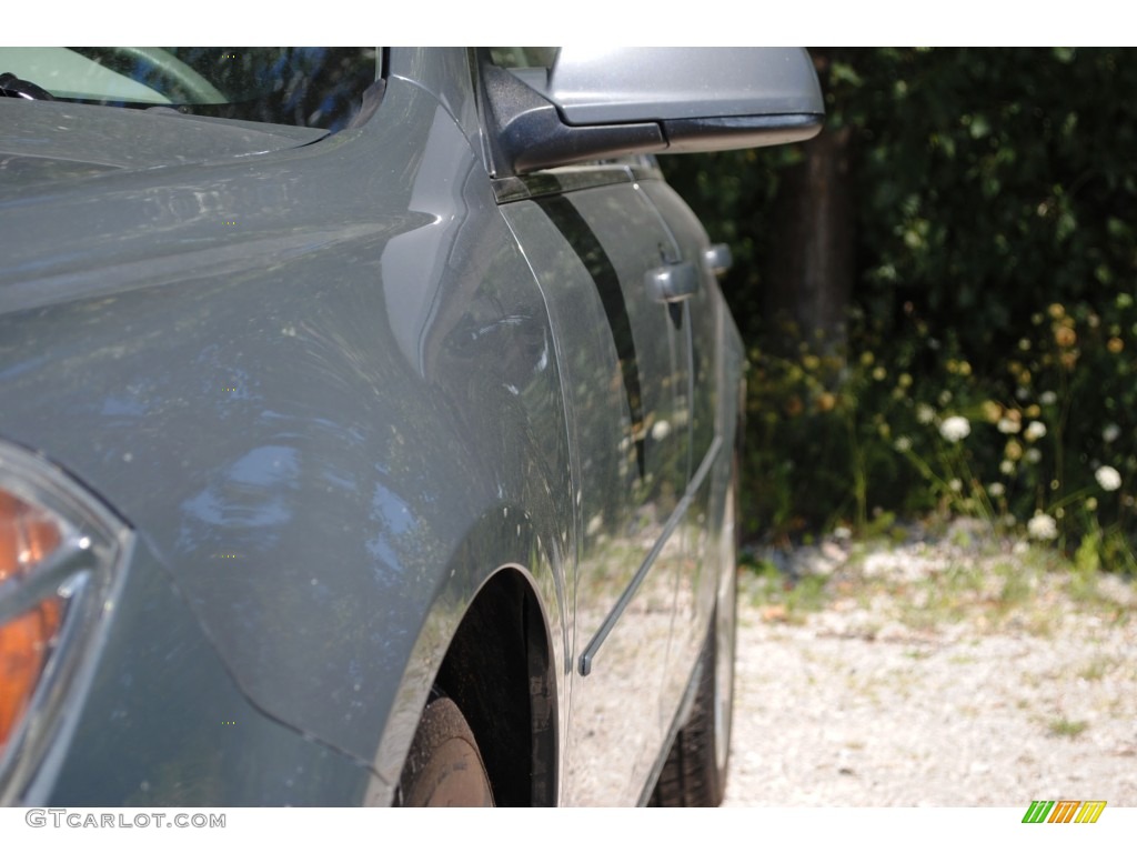 2009 Malibu LT Sedan - Dark Gray Metallic / Titanium photo #3