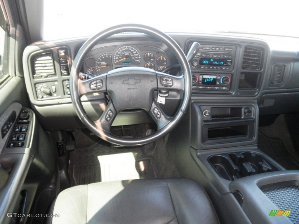 2003 Chevrolet Silverado 2500HD LT Crew Cab 4x4 Dark Charcoal Dashboard Photo #53402693