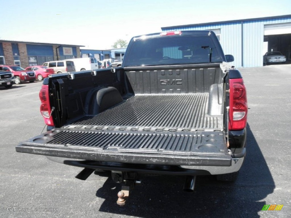 2003 Silverado 2500HD LT Crew Cab 4x4 - Black / Dark Charcoal photo #19