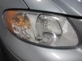 Butane Blue Pearl - Caravan SXT Photo No. 4