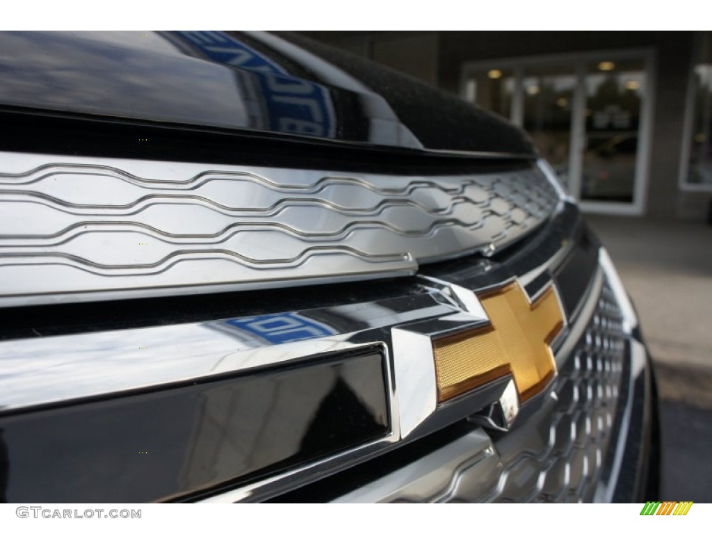 2012 Chevrolet Volt Hatchback Marks and Logos Photo #53406236