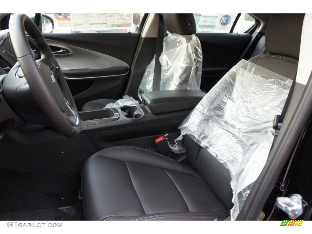 Jet Black/Ceramic White Accents Interior 2012 Chevrolet Volt Hatchback Photo #53406284