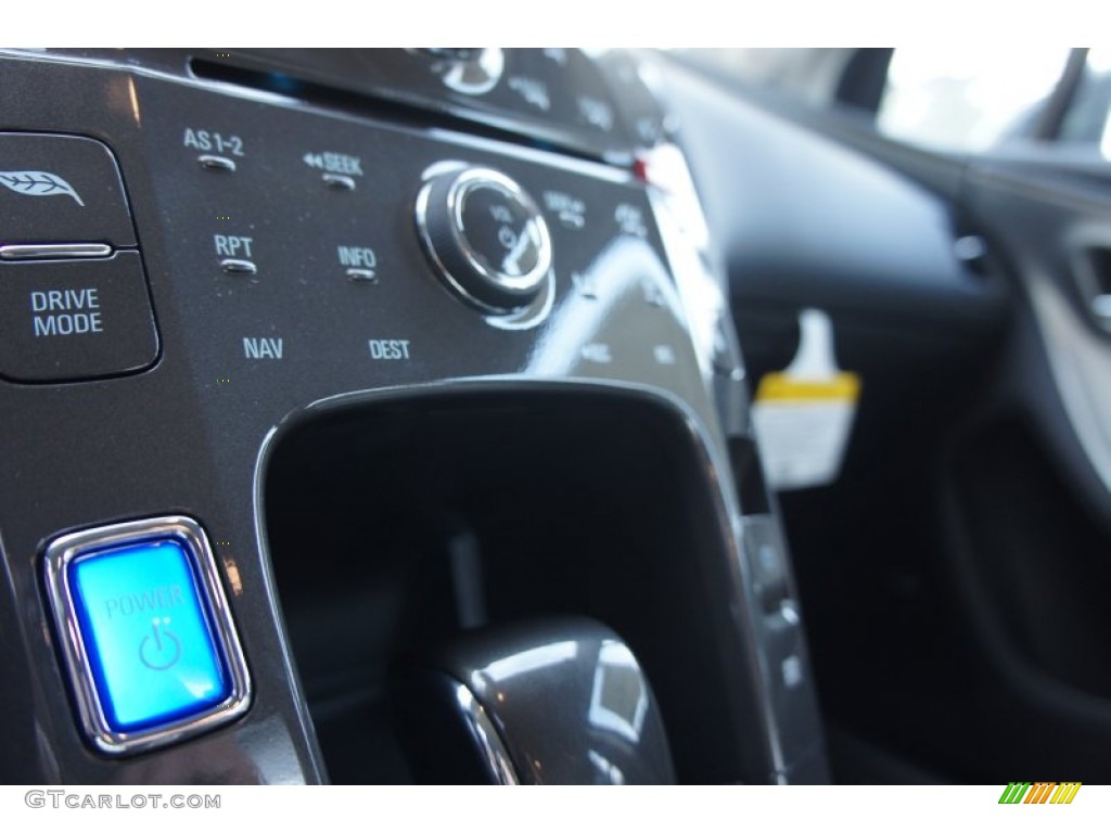 2012 Chevrolet Volt Hatchback Controls Photo #53406371