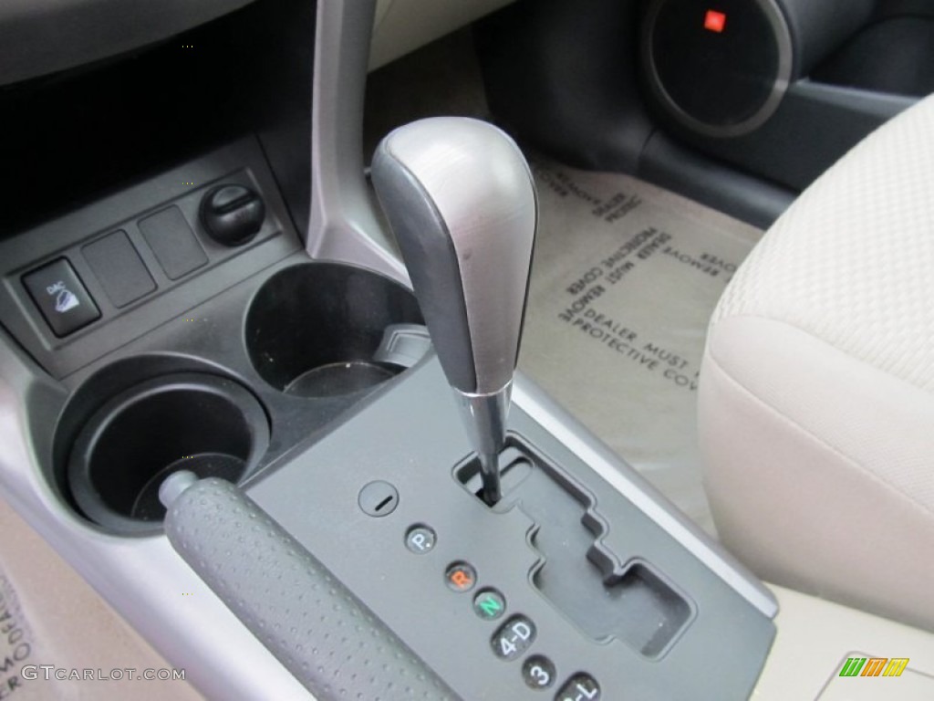 2007 Toyota RAV4 Limited 4WD 5 Speed Automatic Transmission Photo #53407358