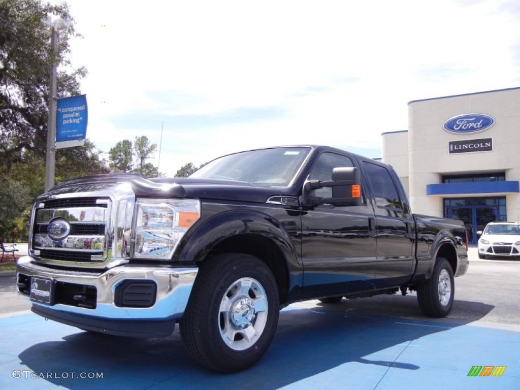 2012 F350 Super Duty XLT Crew Cab - Black / Adobe photo #1