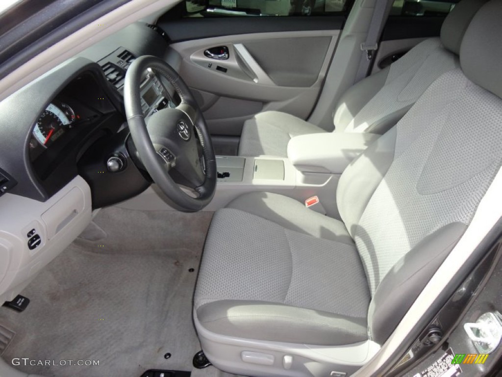 2008 Camry SE - Magnetic Gray Metallic / Ash photo #5