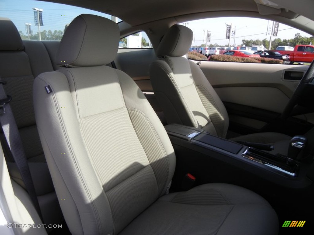 2011 Mustang V6 Premium Coupe - Performance White / Stone photo #16