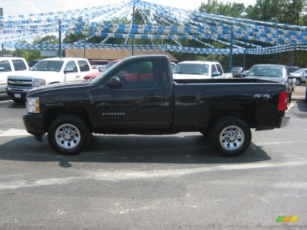 2011 Silverado 1500 LS Regular Cab 4x4 - Black / Dark Titanium photo #2