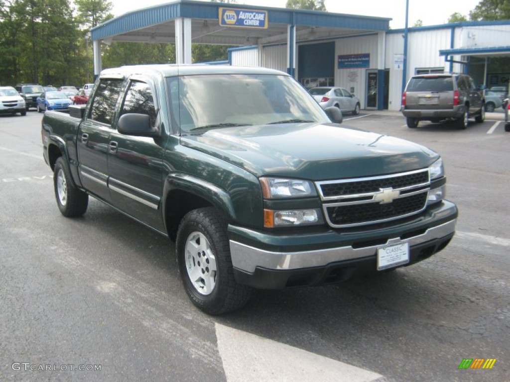 2006 Silverado 1500 Z71 Crew Cab 4x4 - Dark Green Metallic / Tan photo #6