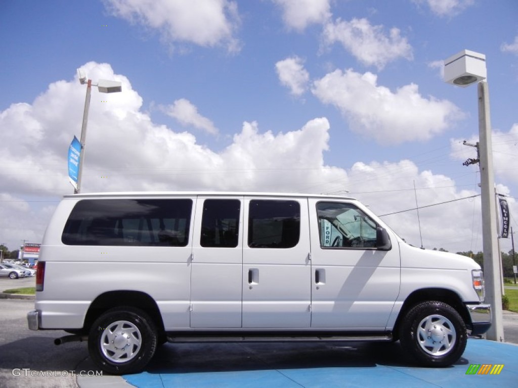 Oxford White 2011 Ford E Series Van E350 XLT Passenger Exterior Photo #53415961