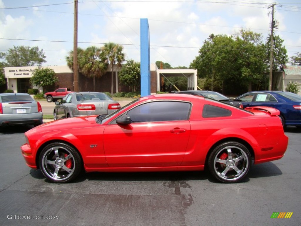 2007 Mustang GT Deluxe Coupe - Torch Red / Dark Charcoal photo #5