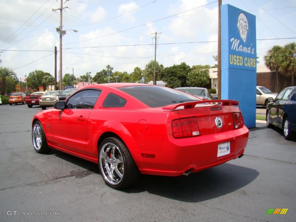 2007 Mustang GT Deluxe Coupe - Torch Red / Dark Charcoal photo #6