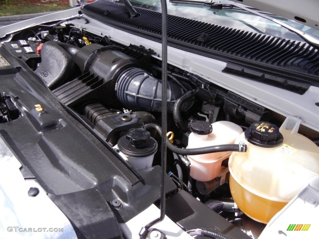 2011 Ford E Series Van E350 XLT Passenger 5.4 Liter SOHC 16-Valve Triton V8 Engine Photo #53416320