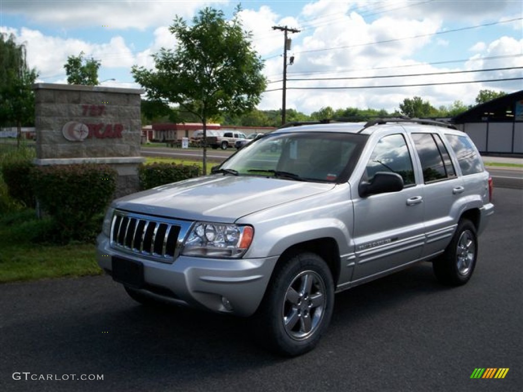 2004 Grand Cherokee Limited 4x4 - Bright Silver Metallic / Dark Slate Gray photo #1