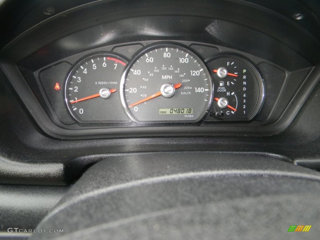 2007 Mitsubishi Endeavor SE AWD Gauges Photo #53420035