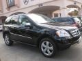 Black - ML 350 4Matic Photo No. 1