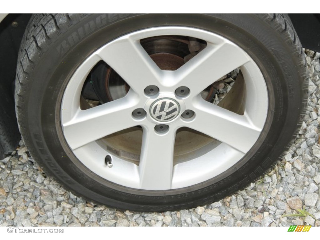 2004 Volkswagen Passat GLX Sedan Wheel Photo #53421061