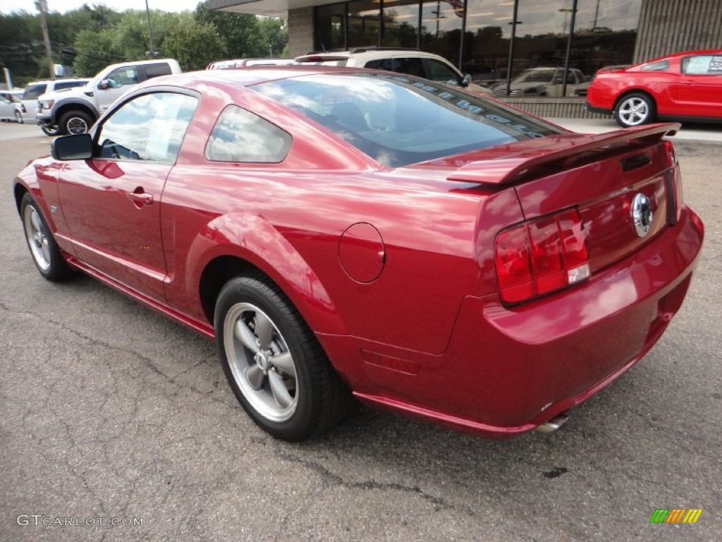 Redfire Metallic 2006 Ford Mustang GT Deluxe Coupe Exterior Photo #53424073