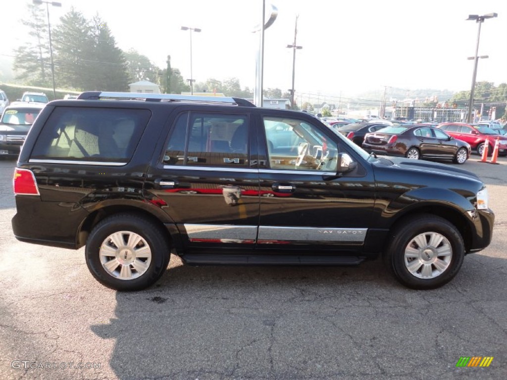 2009 Navigator 4x4 - Black / Camel photo #5