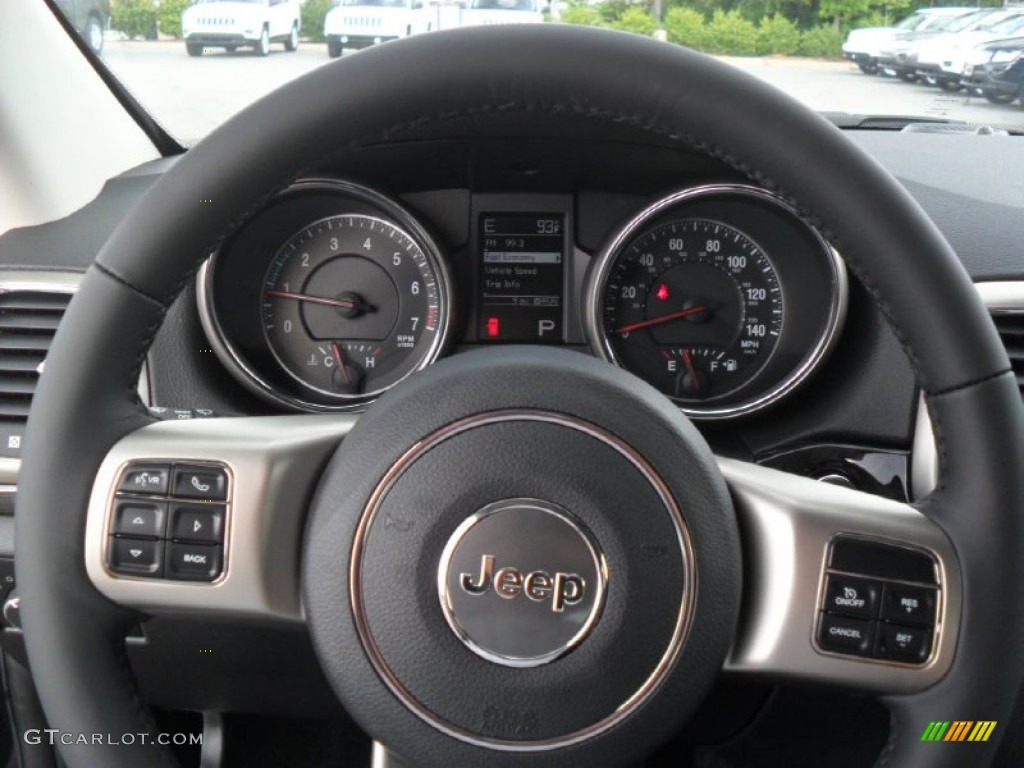 2012 Jeep Grand Cherokee Laredo X Package 4x4 Steering Wheel Photos