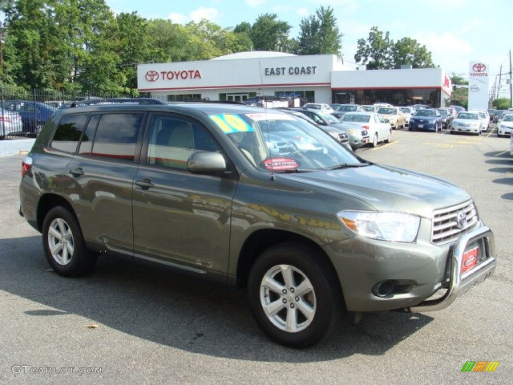 2010 Highlander V6 4WD - Cypress Green Pearl / Sand Beige photo #1