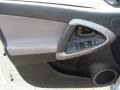 Classic Silver Metallic - RAV4 4WD Photo No. 6