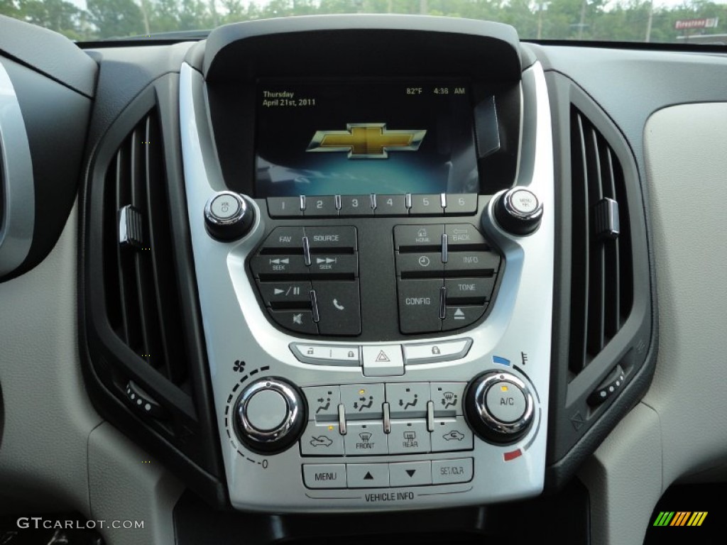 2012 Chevrolet Equinox LT AWD Controls Photo #53431177