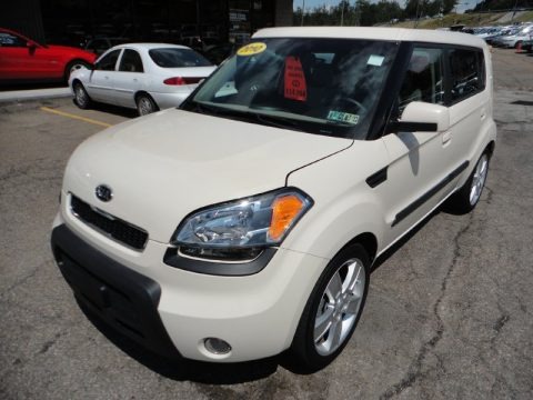 2010 Kia Soul ! Data, Info and Specs