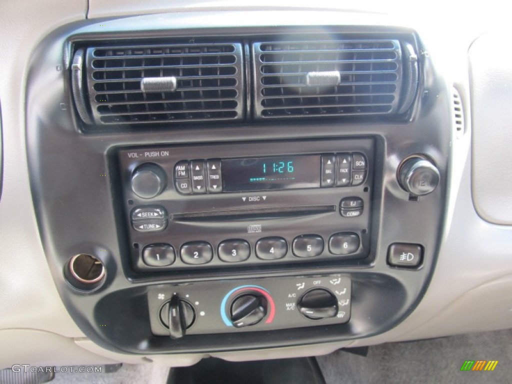 1997 Ford Ranger XLT Extended Cab Audio System Photos