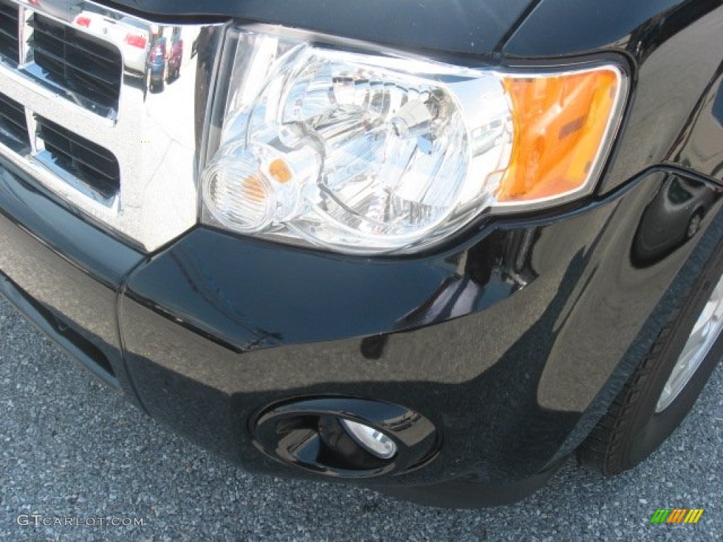 2009 Escape XLT V6 - Black / Stone photo #45