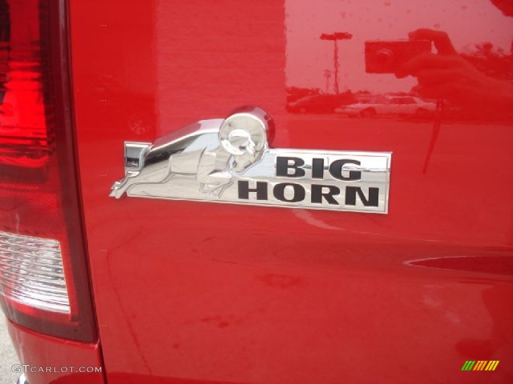2011 Ram 1500 Big Horn Crew Cab 4x4 - Flame Red / Dark Slate Gray/Medium Graystone photo #15