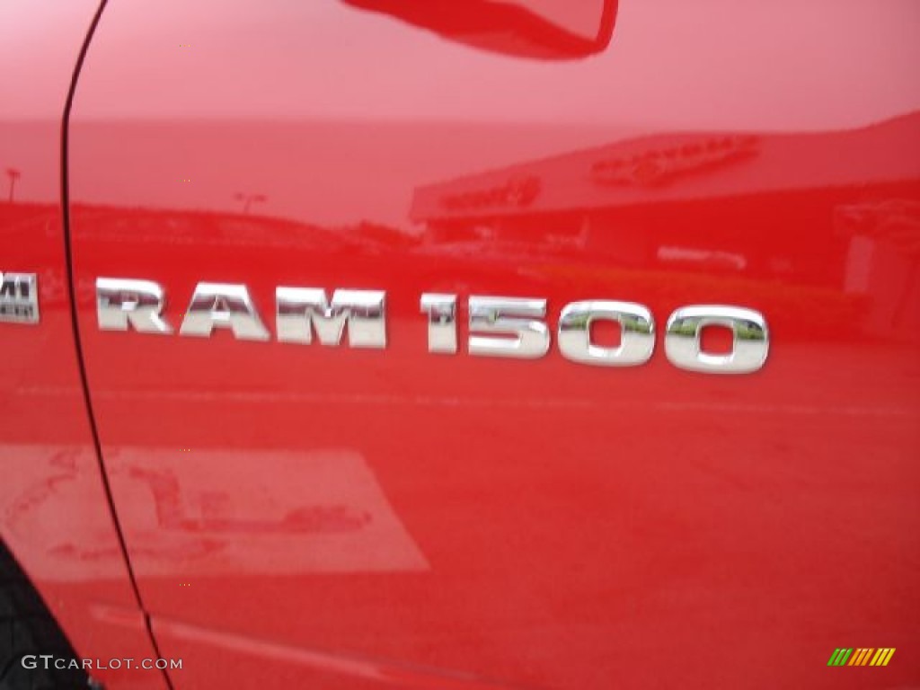 2011 Ram 1500 Big Horn Crew Cab 4x4 - Flame Red / Dark Slate Gray/Medium Graystone photo #18