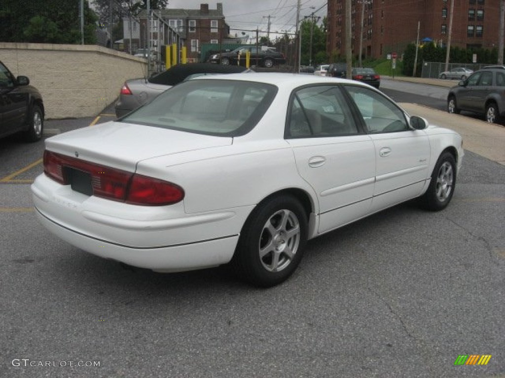 Bright White 2000 Buick Regal LS Exterior Photo #53434468