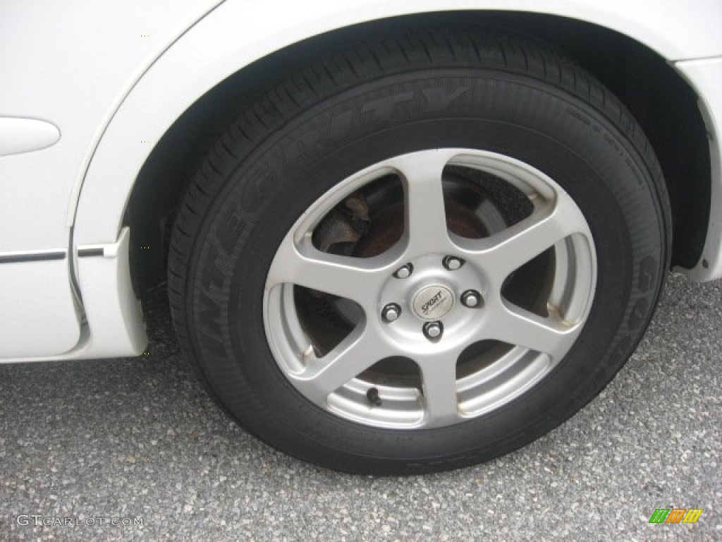 2000 Buick Regal LS Custom Wheels Photos