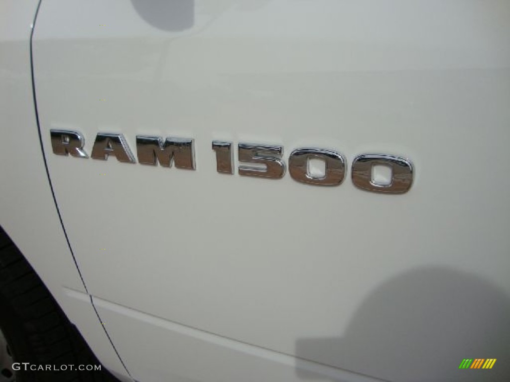 2011 Ram 1500 ST Quad Cab - Bright White / Dark Slate Gray/Medium Graystone photo #16