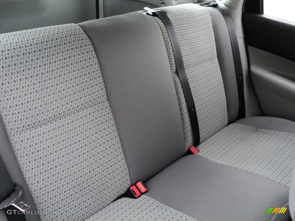 2006 Ford Focus ZXW SE Wagon interior Photo #53438654
