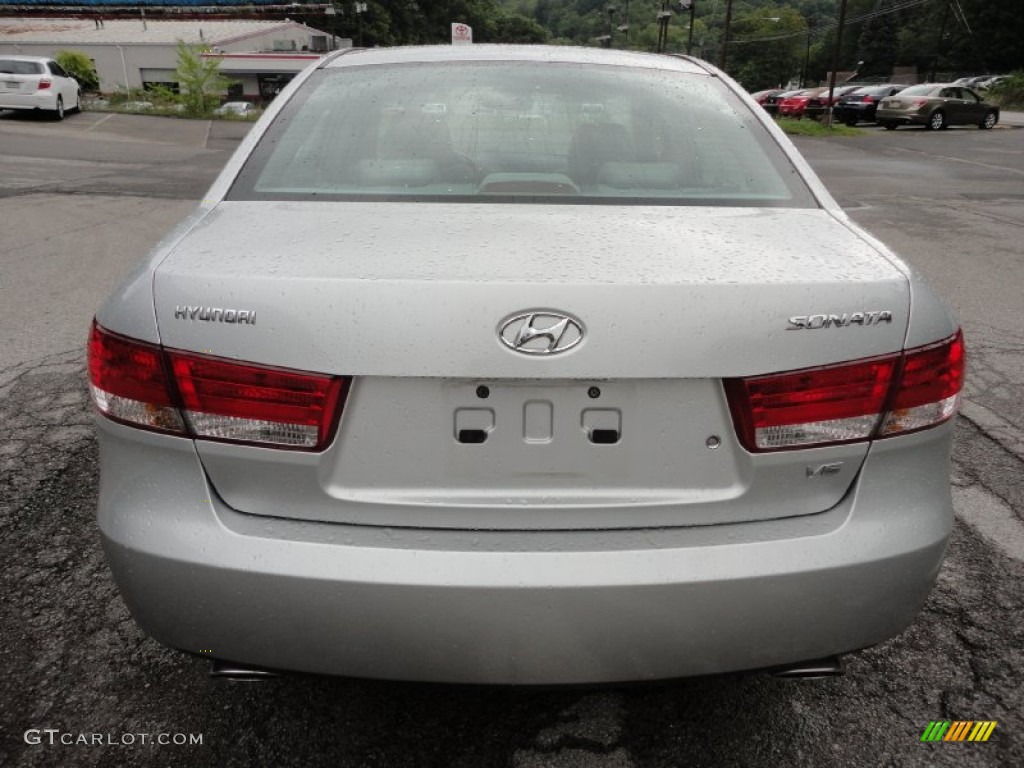 2006 Sonata LX V6 - Bright Silver / Gray photo #5