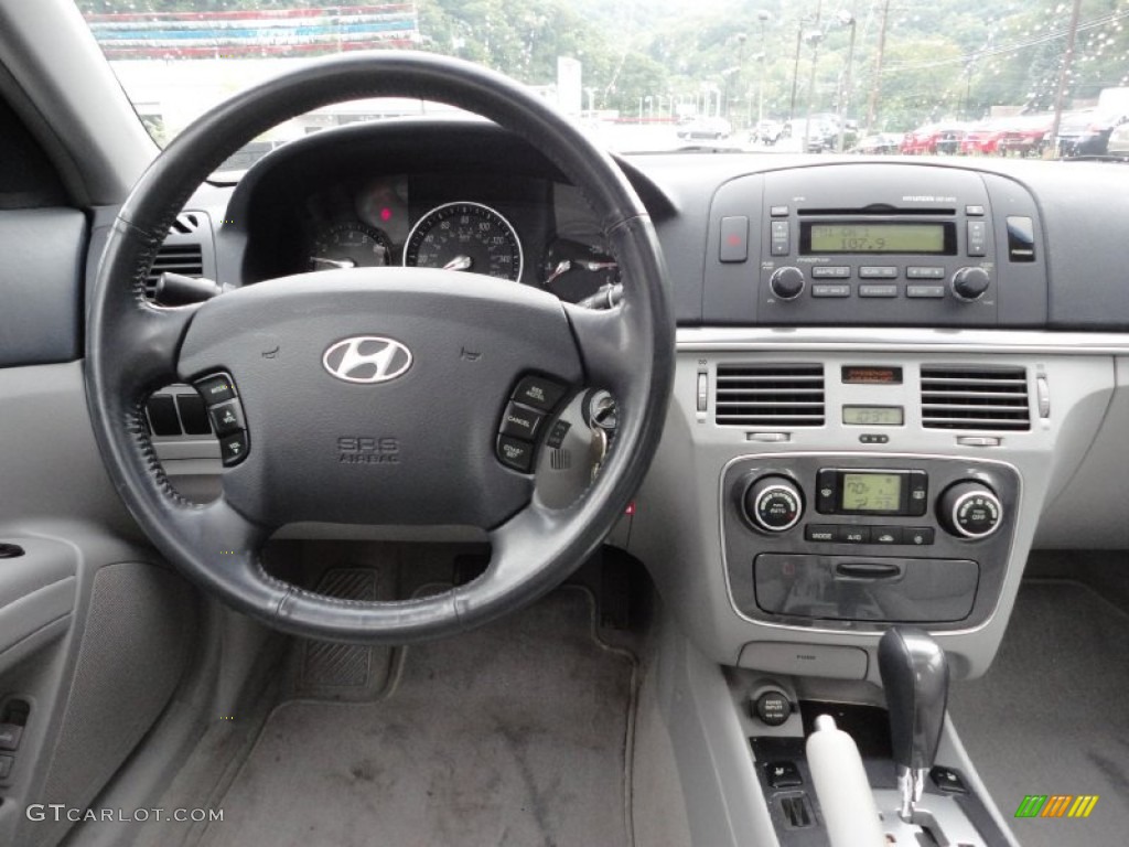 2006 Sonata LX V6 - Bright Silver / Gray photo #11